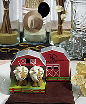 Miniature Cow Candles in Novelty Barn Gift Box
