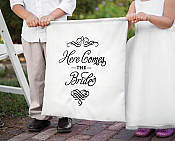 Elegant Here Comes the Bride Sign